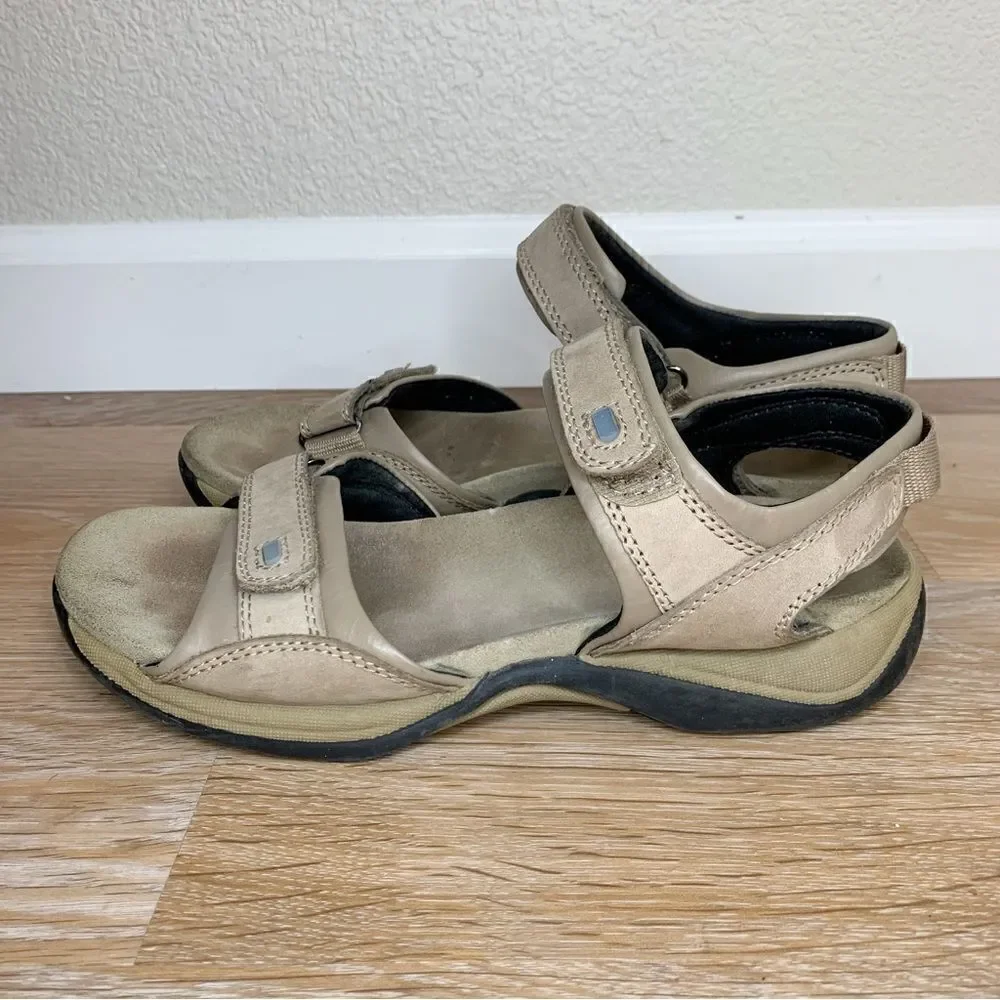 Soft Shoe by Medicus Sand Adjustable Strap Sandals, Size 7